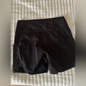 ON run running shorts